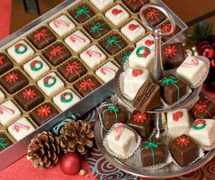Christmas Demitasse Petits Fours